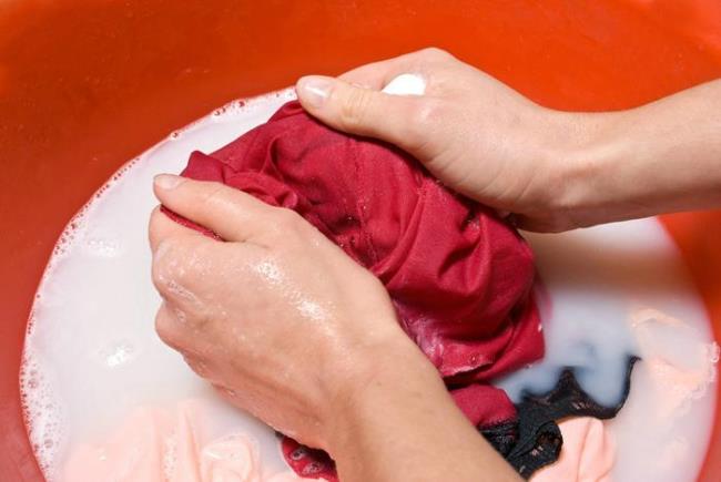 6 kesalahan laundry "merusak" pakaian