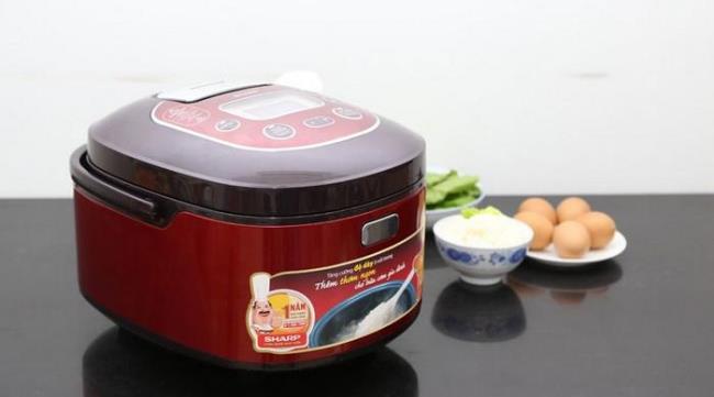 Simplify your cooking with the Sharp KS-TH18 electronic rice cooker