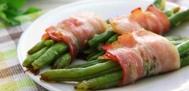 How to make delicious grilled green bean roll meat
