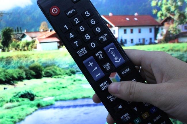 Comment connecter le téléviseur Samsung à la barre de son Samsung via la fonction TV Sound Connect