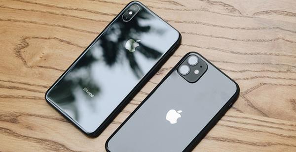 [Consultation] Should I buy iPhone 11 or iPhone XS Max?