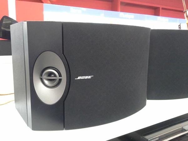 The secret to help you distinguish real and fake Bose 301 speakers