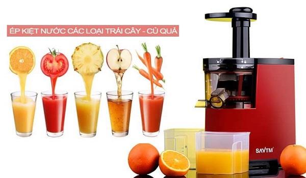 Compare the regular juicer and the slow juicer