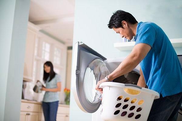 Tips to prevent clothes from wrinkling when washing in the washing machine