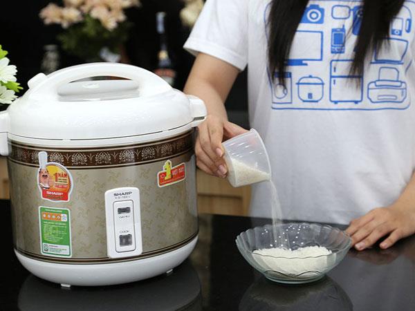 Anweisungen zur ordnungsgemäßen Reinigung des Reiskochers