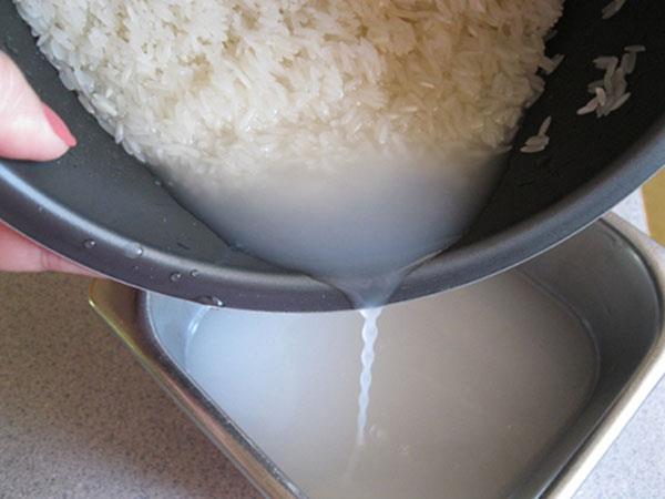 Errori dannosi durante la cottura del riso che quasi tutte le donne fanno