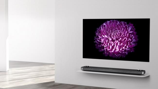 La serie de televisores W7T OLED de LG recibió más de 40 premios desde su lanzamiento