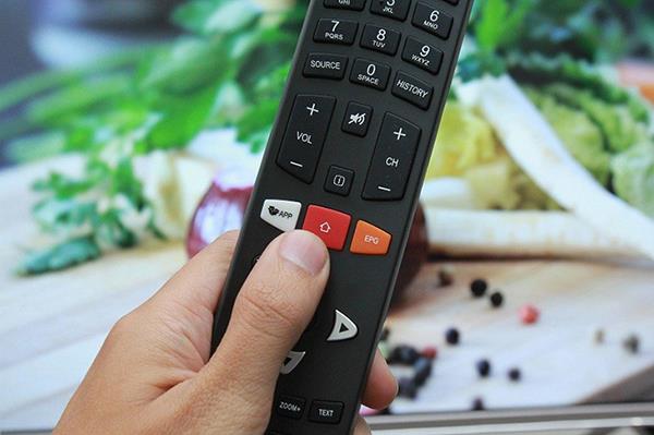 Guide to search channels on Smart TV TCL