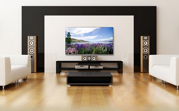 Should a room with an area of ​​less than 25m2 should buy a 55-inch and a 65-inch TV?