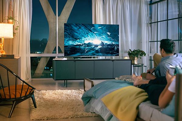 面積が25m2未満の部屋では、55インチと65インチのテレビを購入する必要がありますか？