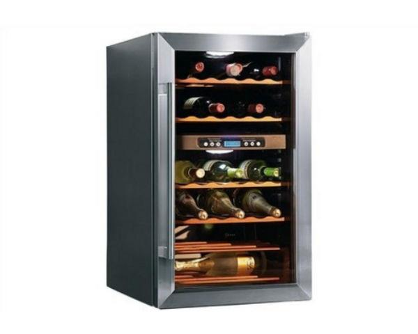 Why should put wine horizontally to store in the wine freezer