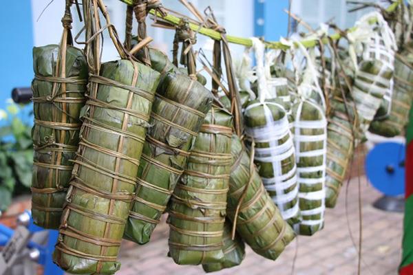 banh chung을 보존하기위한 팁-banh tet 안전하고 Tet 동안 곰팡내 나는 것이 아닙니다.