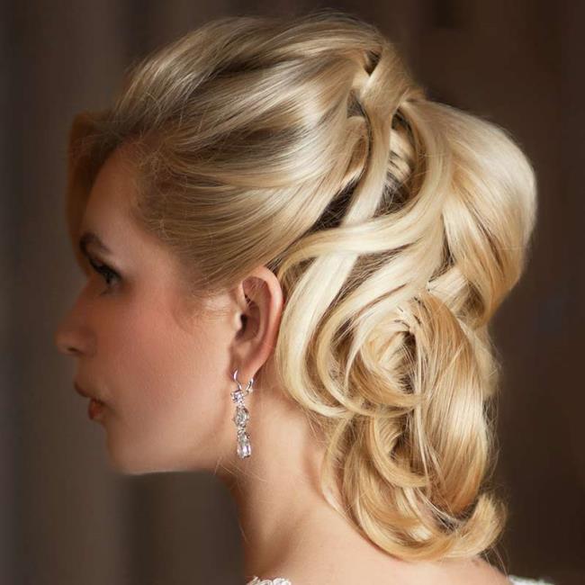 Wedding hairstyles 2020: the most beautiful in 100 images