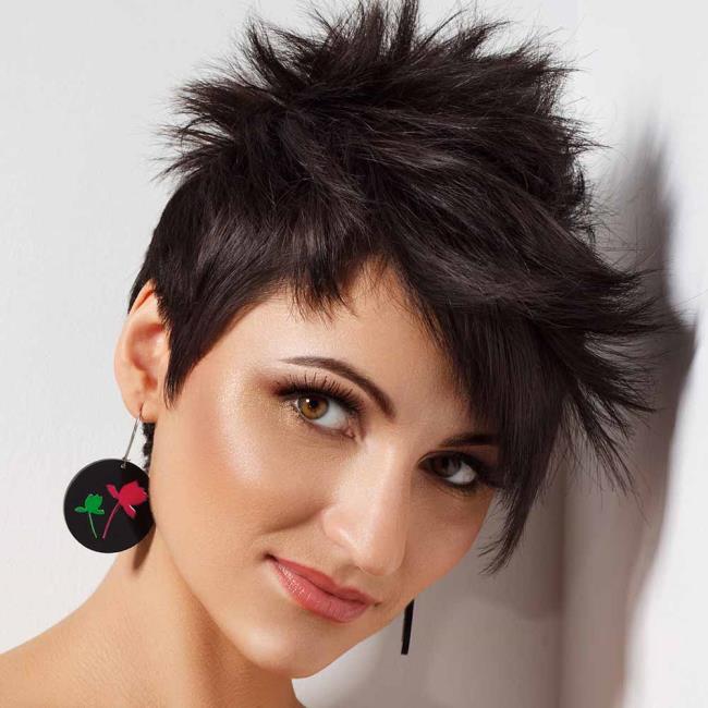 Very short haircuts: 150 images and ideas