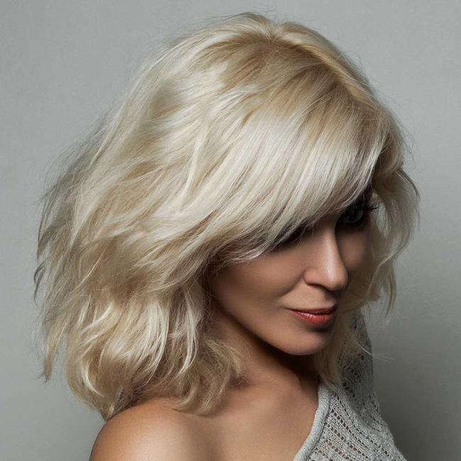 Medium haircuts 2020 spring summer: trends in 150 images