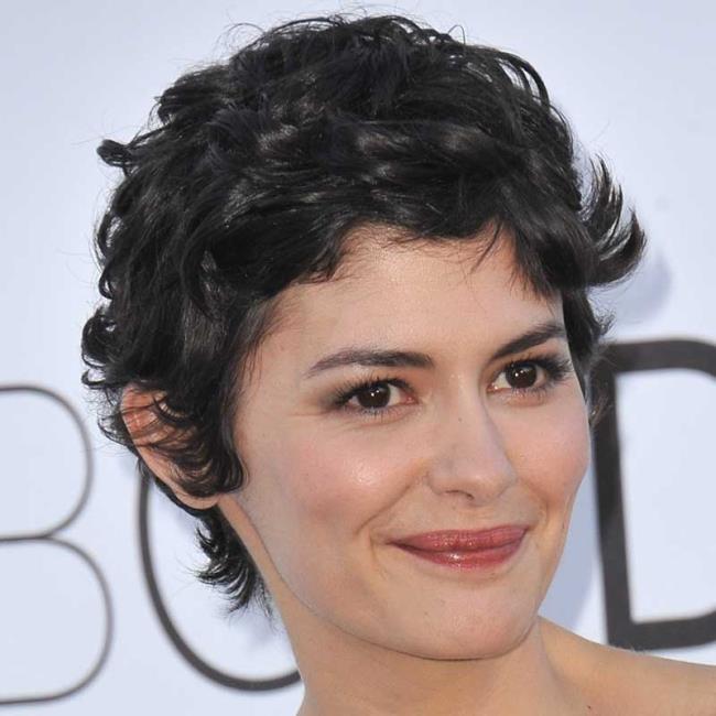 Most beautiful short haircuts ever: 100 images