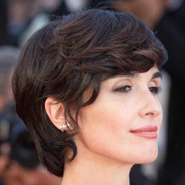 Most beautiful short haircuts ever: 100 images