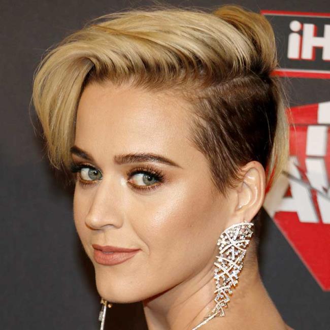 Most beautiful short haircuts ever: 100 images