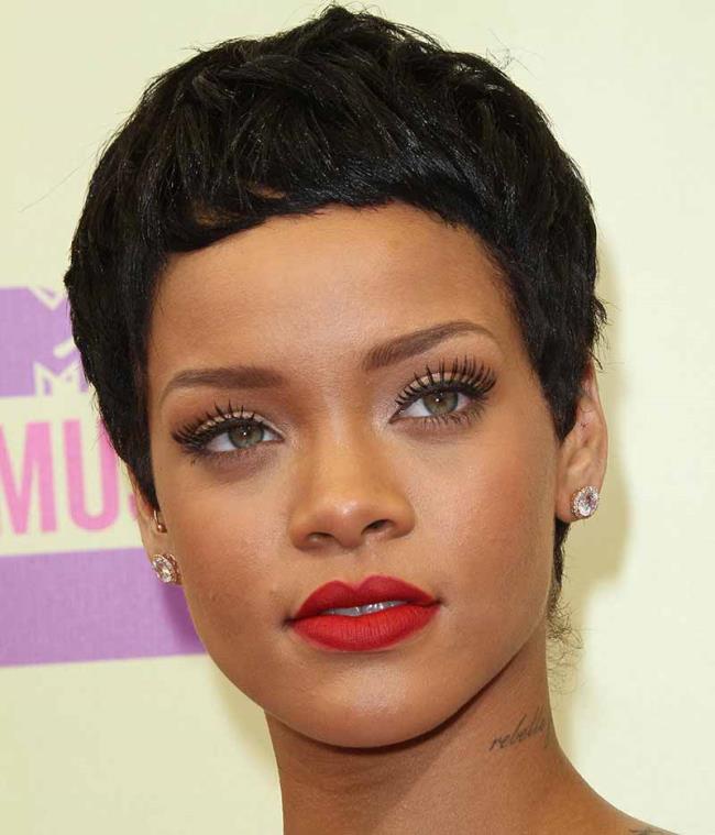 Most beautiful short haircuts ever: 100 images