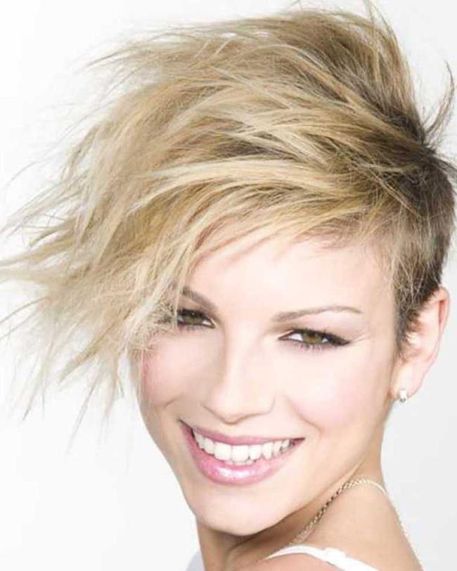 Most beautiful short haircuts ever: 100 images