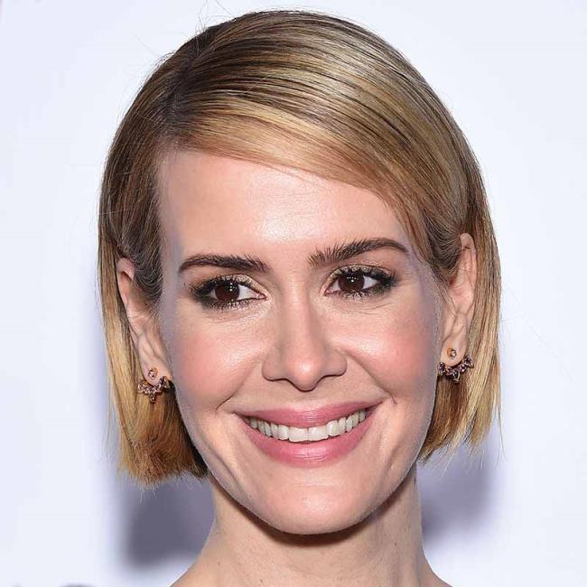 Most beautiful short haircuts ever: 100 images