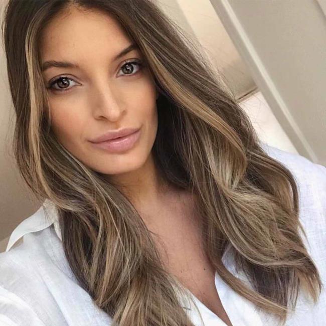 Long haircuts 2020 Spring Summer: trends in 150 images