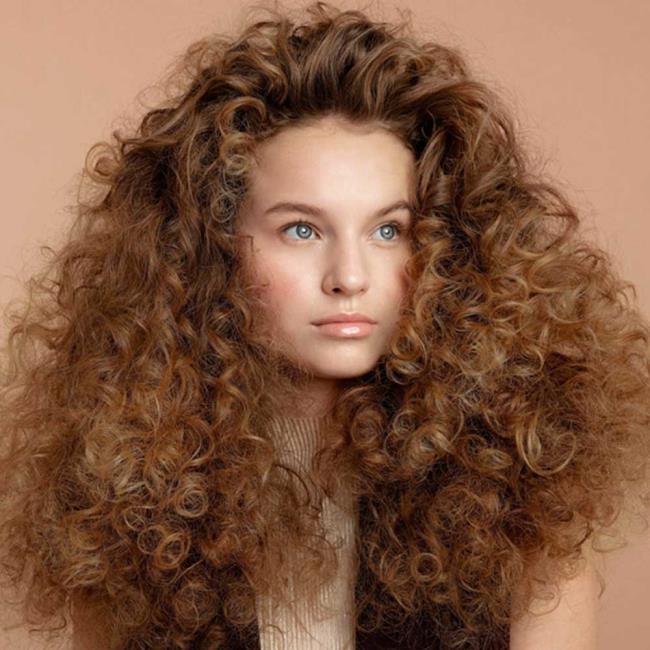 Coupes de cheveux longues printemps été 2020: les tendances en 150 images