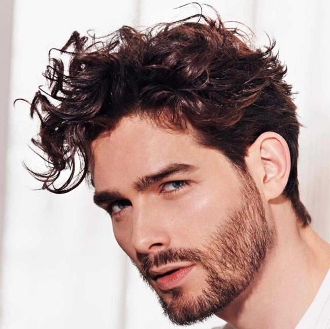 Men's hairstyles 2020: 50 photos with trendy looks!