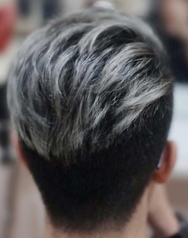 Potongan rambut lelaki Musim Panas 2020: trend dalam 140 gambar