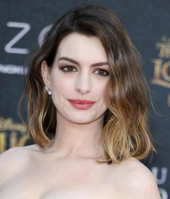 Coupe Lob ou Long Bob: comment c'est fait et à qui cela convient