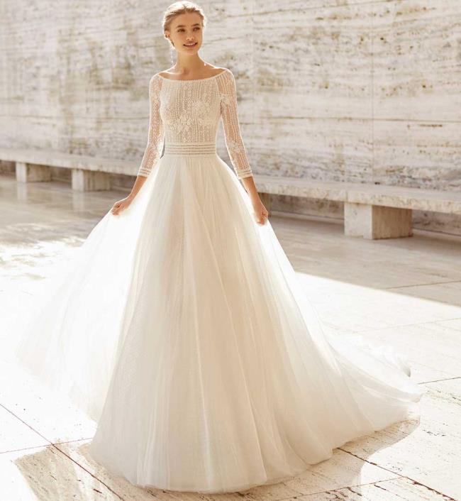Rosa Clara wedding dresses 2021: Photo Collection