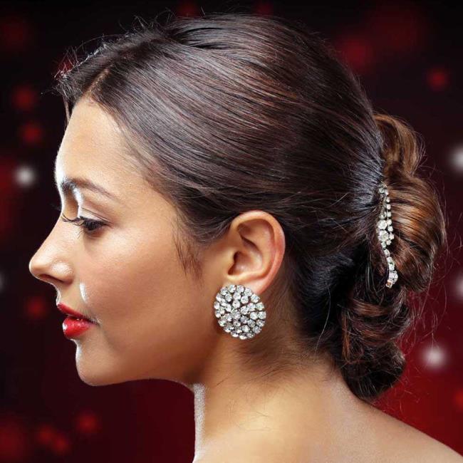 Hairstyles for Christmas and New Year's parties: the most beautiful!