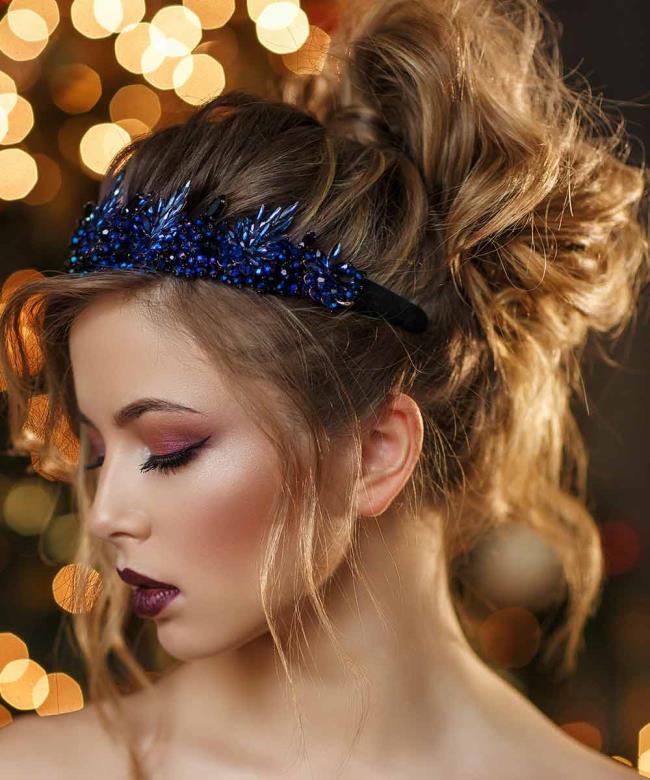 Hairstyles for Christmas and New Year's parties: the most beautiful!