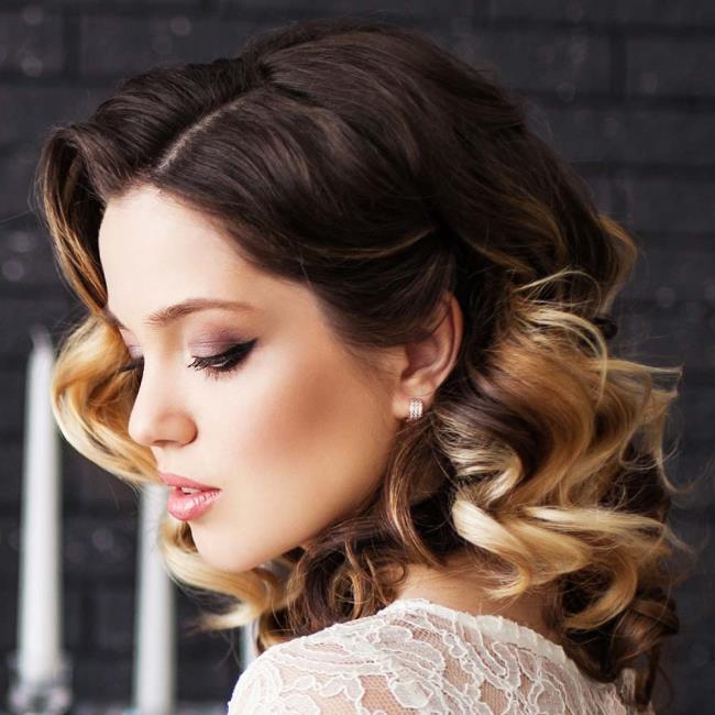 Hairstyles for Christmas and New Year's parties: the most beautiful!