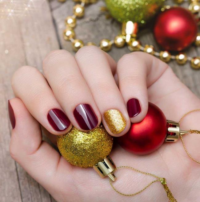 Unhas vermelhas de Natal 2020: as mais belas ideias