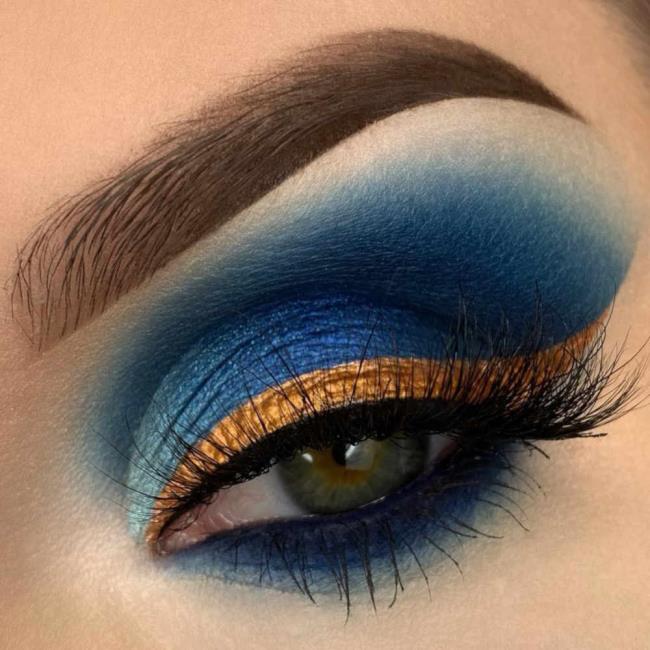 Classic Blue Pantone 2020: make-upideeën, schoonheidsproducten en make-up
