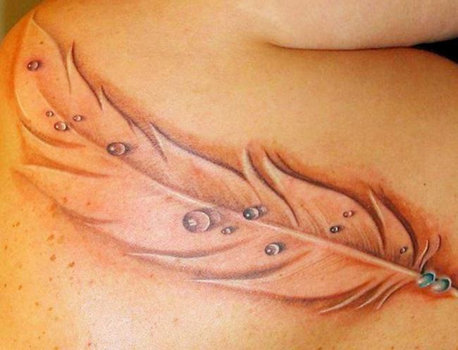 Feather tattoo: meaning and 150 photos to inspire you