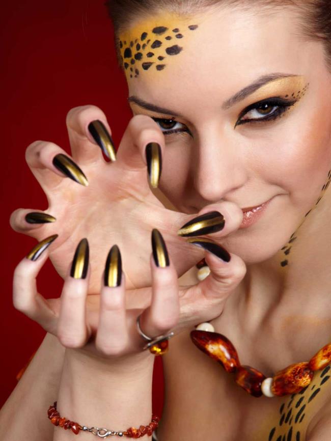 Carnival nails: nail art and beautiful ideas