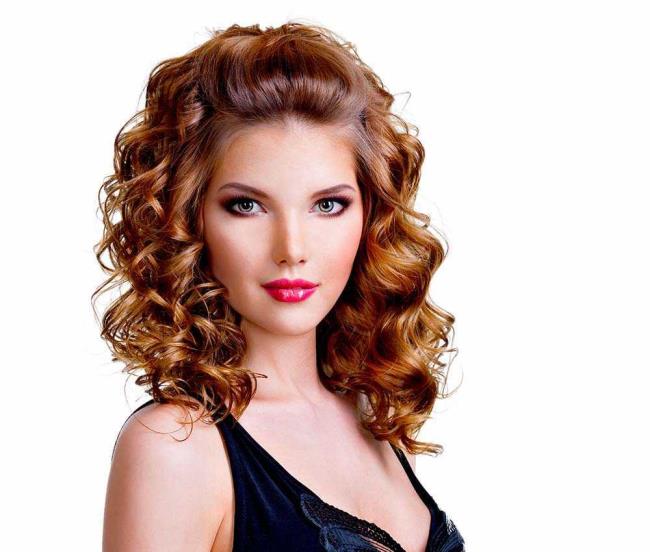 Hairstyles for wedding witnesses: the most beautiful!