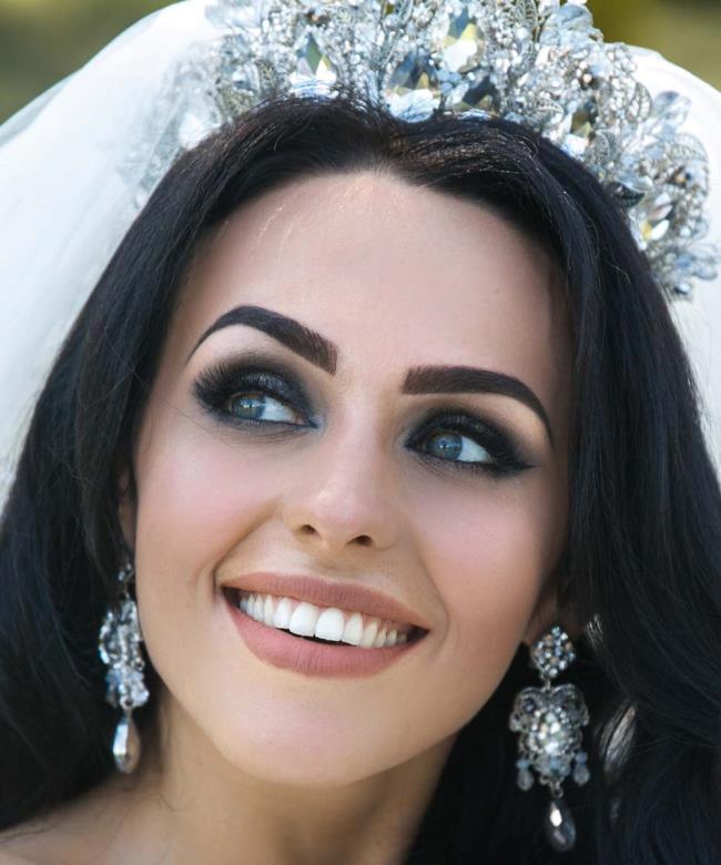 Solek pengantin 2020: 100 gambar solekan paling cantik