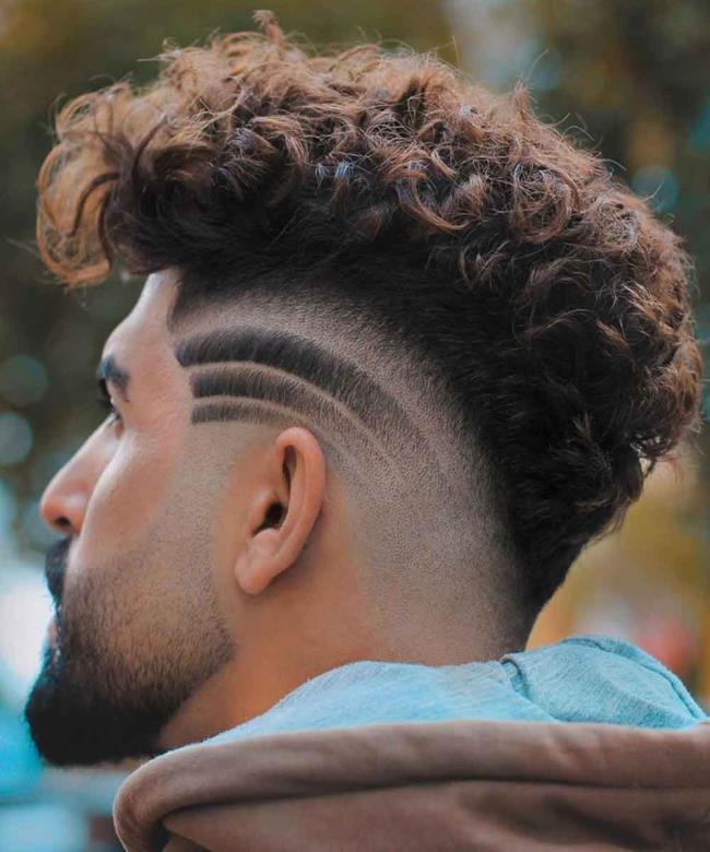 Corte de pelo rizado para hombres: 100 hermosos looks de moda