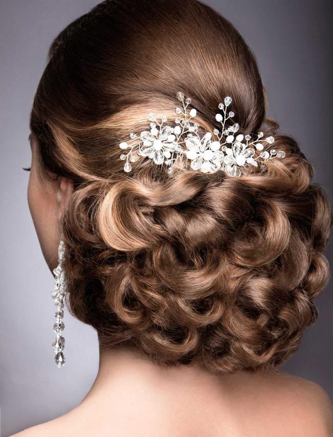 Wedding hairstyles for long hair: beautiful images!