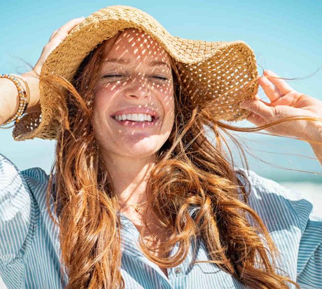 How to sunbathe?  Rules and tips for getting a good tan