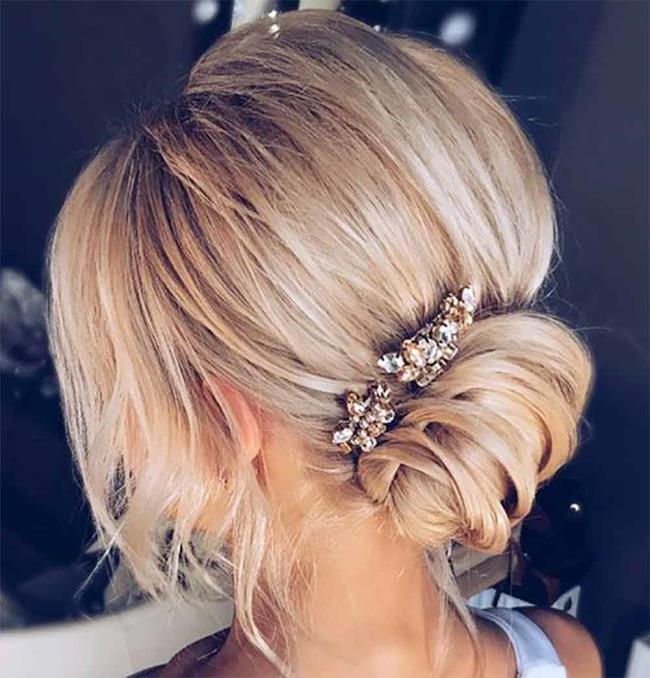 Short and medium hair hairstyles 2020: 150 beautiful ideas!