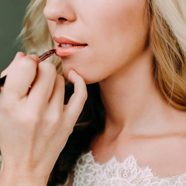 Wedding lipstick: the 10 best and tips for choosing