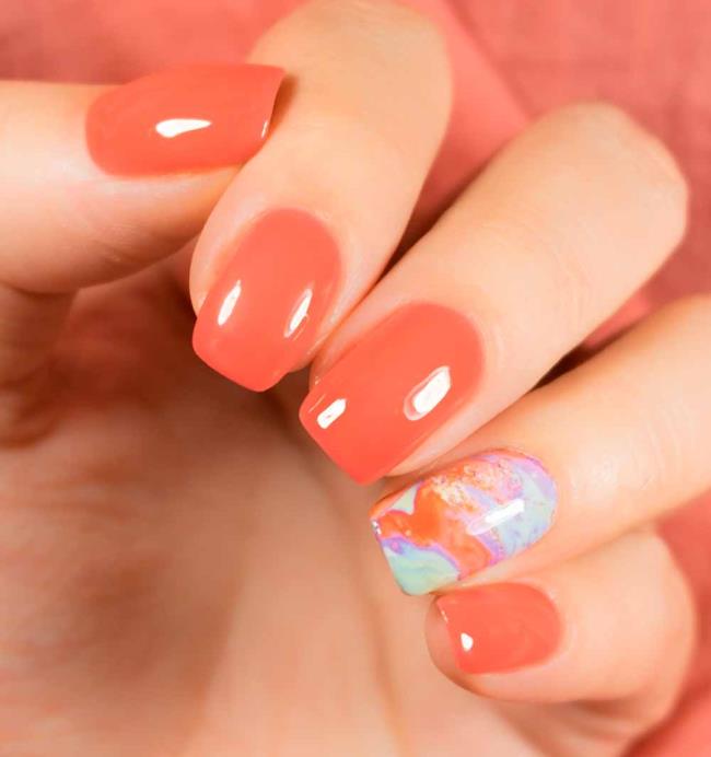 Accent Nail Art: Was es ist, wie es geht, Bilder Beispiele