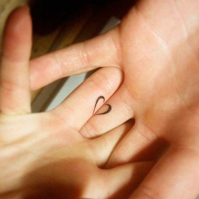 Small and feminine tattoos: 200 photos and ideas to inspire you