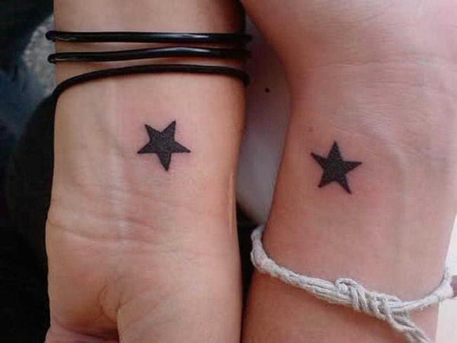 Tatouages ​​petits et féminins: 200 photos et idées pour vous inspirer