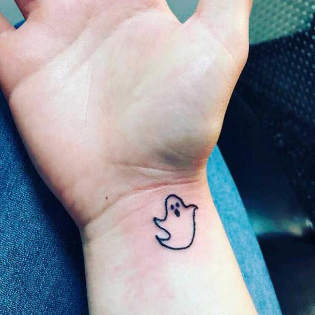 Tatouages ​​petits et féminins: 200 photos et idées pour vous inspirer