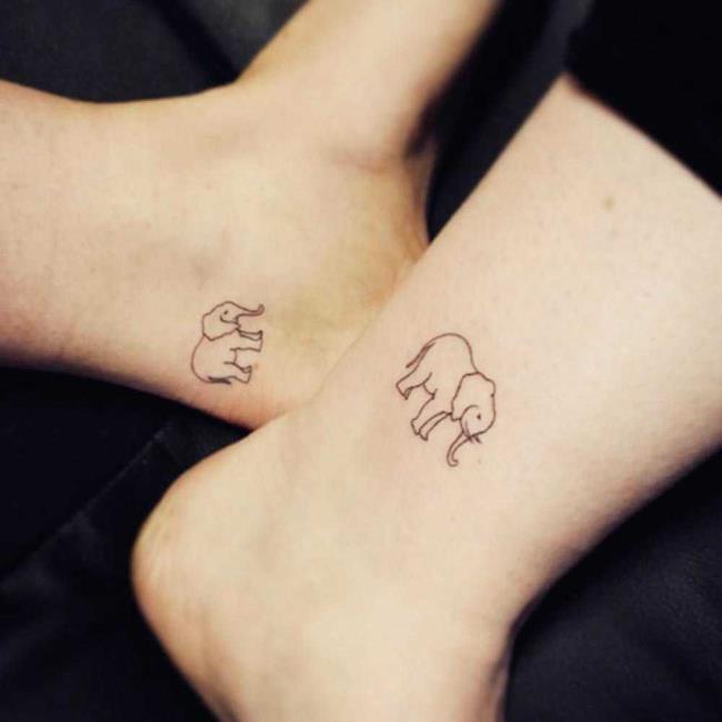 Small and feminine tattoos: 200 photos and ideas to inspire you